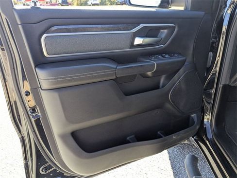 Used 2023 RAM 1500 Big Horn image 16