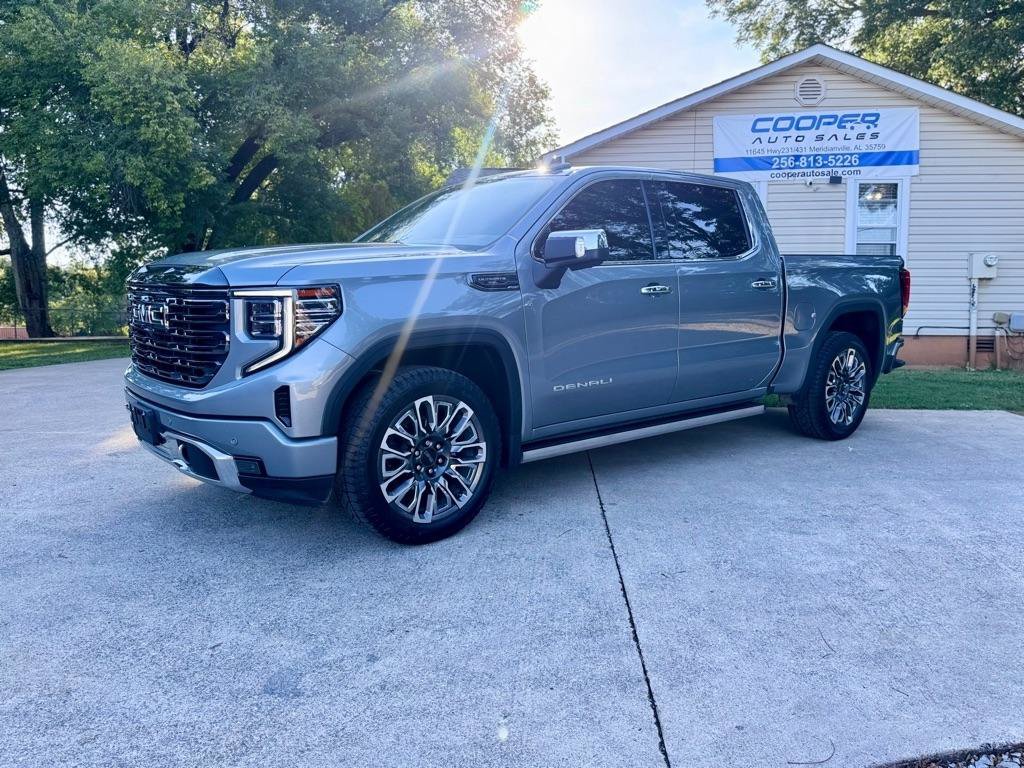 Used 2023 GMC Sierra 1500 Denali Ultimate AWD/4WD image 18