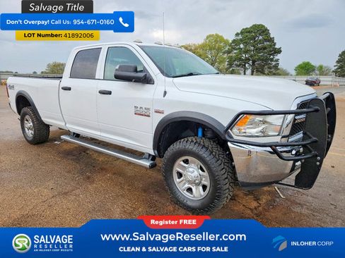 Used 2018 RAM 2500 Tradesman w/ Chrome Appearance Group image 5