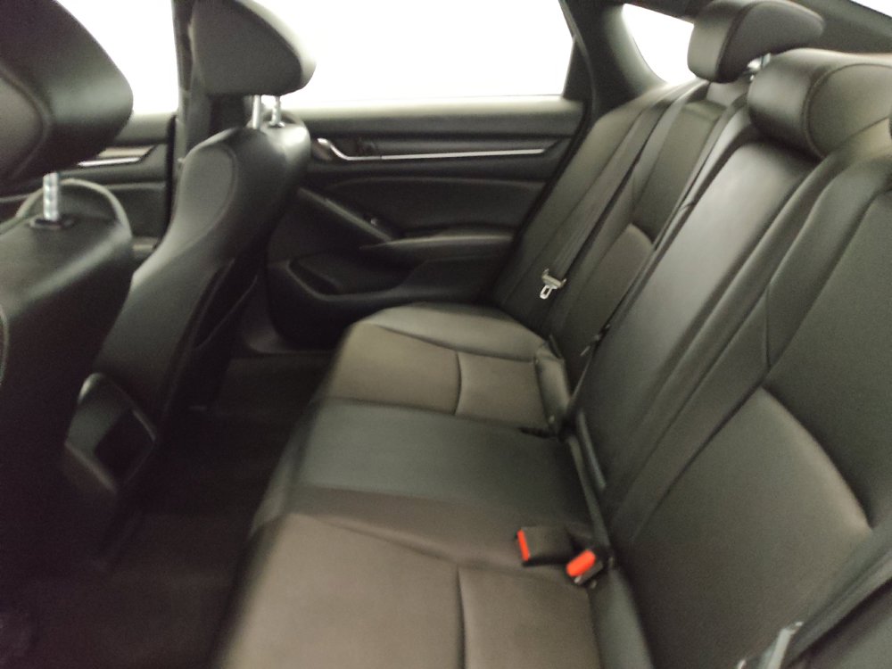 Used 2019 Honda Accord Sport image 18
