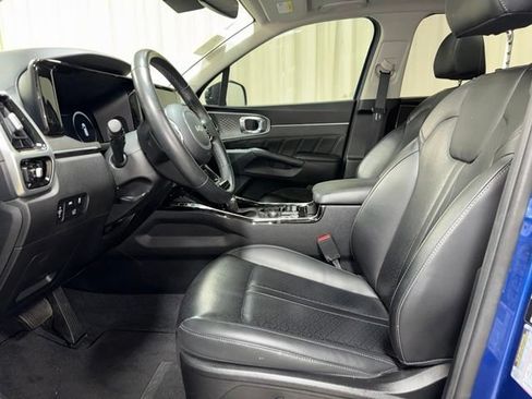 Used 2023 Kia Sorento SX AWD/4WD image 14