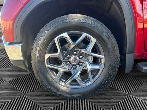 New 2026 GMC Sierra 1500 SLT w/ SLT Premium Package image 14