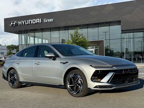 New 2026 Hyundai Sonata SEL FWD image 1