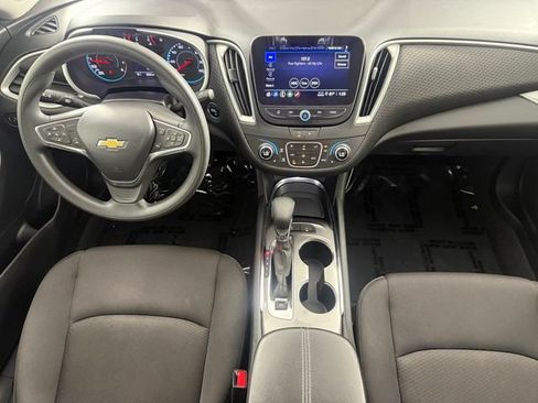 Used 2024 Chevrolet Malibu LT FWD image 20