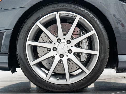Used 2015 Mercedes-Benz SLK 55 AMG image 10