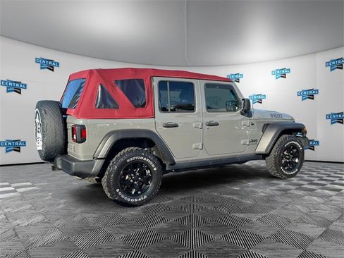 Used 2021 Jeep Wrangler Unlimited Sport image 6