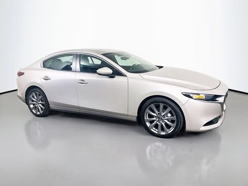 Used 2023 MAZDA MAZDA3 s FWD image 23