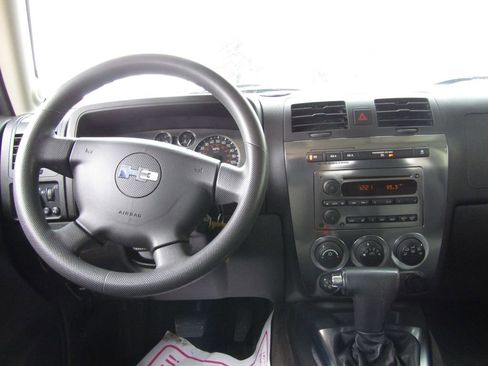 Used 2007 HUMMER H3 w/ Chrome Appearance Package AWD/4WD image 5