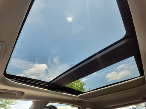 Used 2023 Nissan Murano SL w/ SL Moonroof Package AWD/4WD image 17