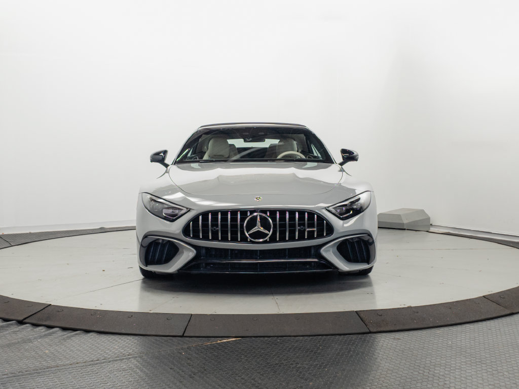 Certified 2022 Mercedes-Benz SL 63 AMG 4MATIC w/ Driver Assistance Package image 2