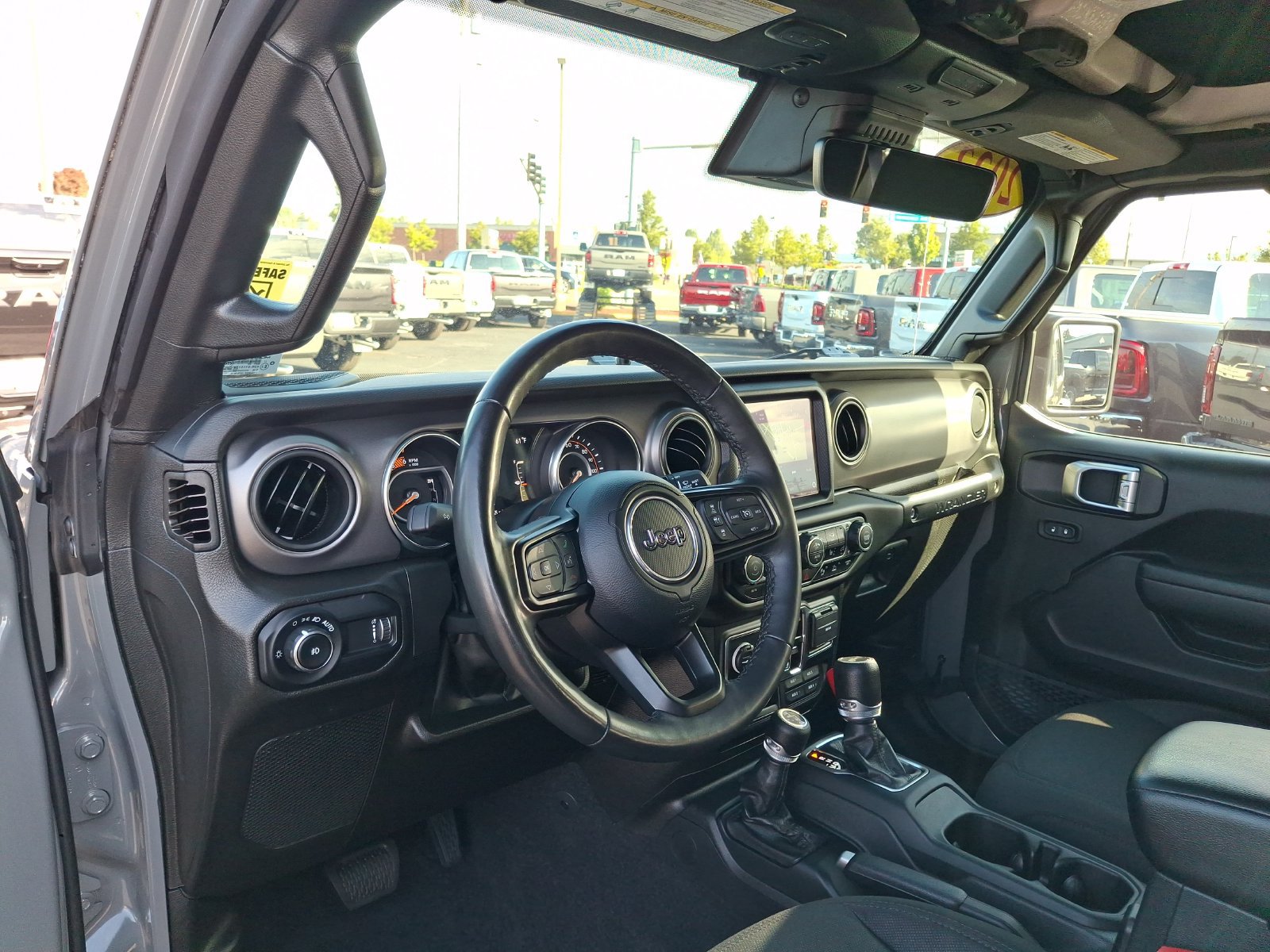 Certified 2023 Jeep Wrangler Unlimited Sport AWD/4WD image 19