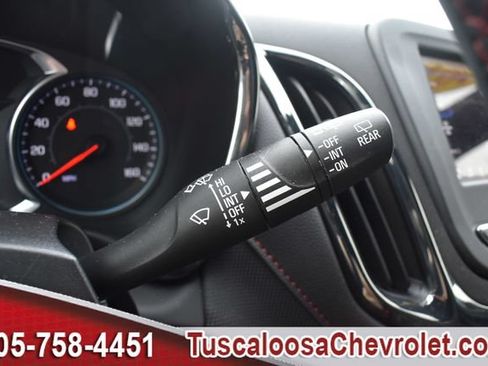 Used 2023 Chevrolet Equinox RS FWD image 30