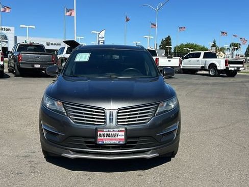 Used 2018 Lincoln MKC Select w/ Select Plus Package image 9