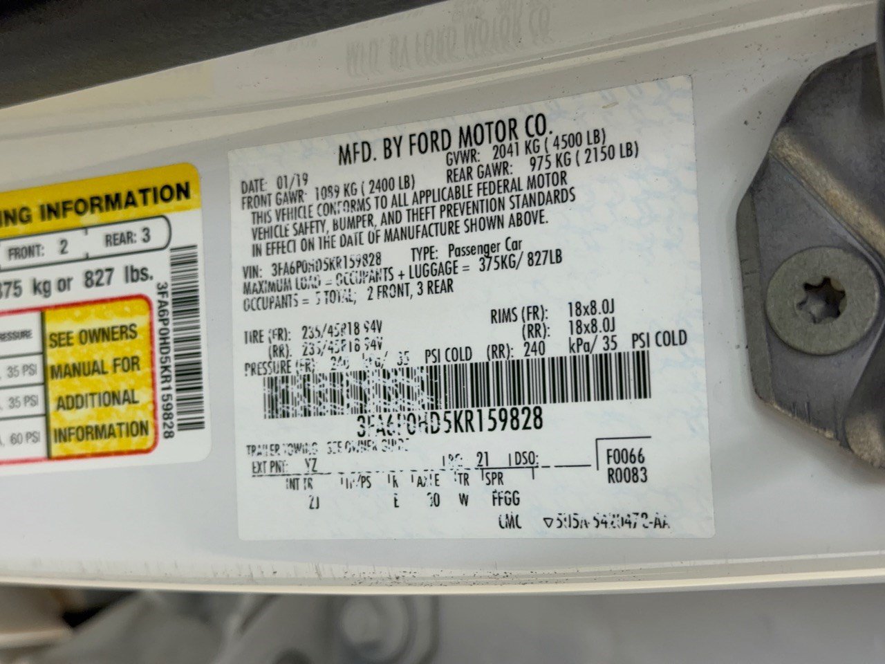 Certified 2019 Ford Fusion SE w/ Equipment Group 151A FWD image 32