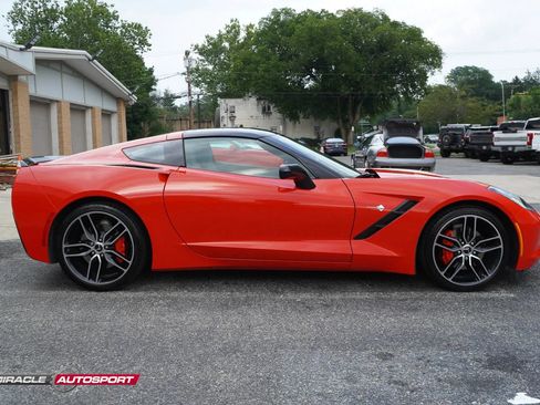 Used 2015 Chevrolet Corvette Stingray Coupe w/ 2LT Preferred Equipment Group RWD image 8