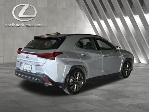 Certified 2023 Lexus UX 250h F Sport FWD image 6
