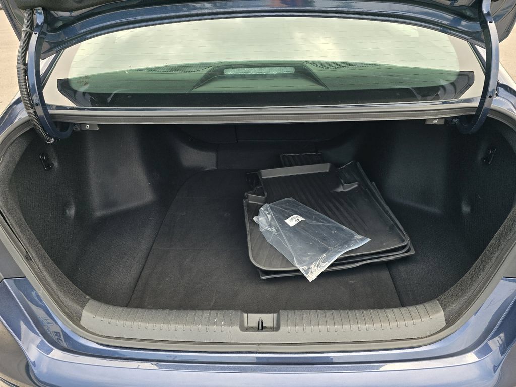 Used 2024 Honda Accord EX image 26