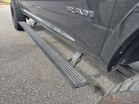 Used 2019 RAM 2500 Laramie AWD/4WD image 16
