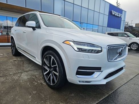 Used 2023 Volvo XC90 B6 Plus w/ Protection Package Premier image 3