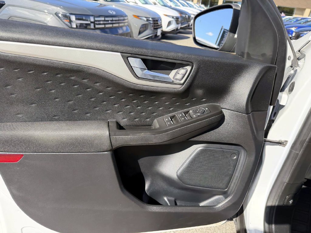 Used 2020 Ford Escape SE AWD/4WD image 14