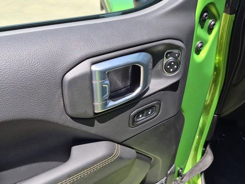 New 2026 Jeep Wrangler Unlimited Sahara AWD/4WD image 12