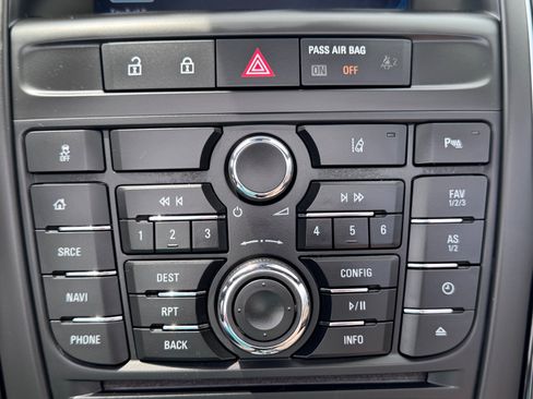 Used 2019 Buick Cascada Premium FWD image 24