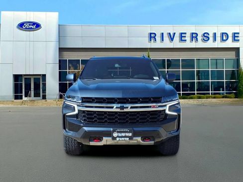 Used 2021 Chevrolet Tahoe Z71 w/ Rear Media and Nav Package AWD/4WD image 2