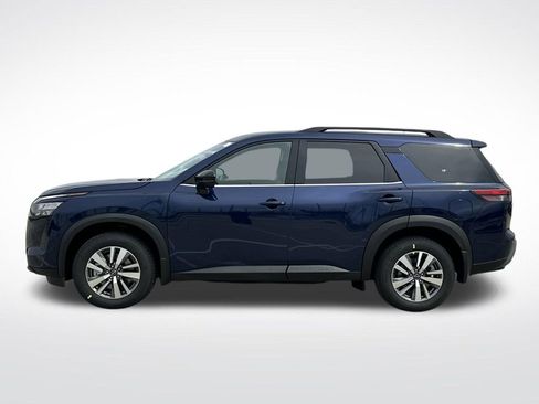 New 2026 Nissan Pathfinder SL AWD/4WD image 2