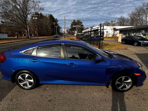 Used 2019 Honda Civic LX image 4