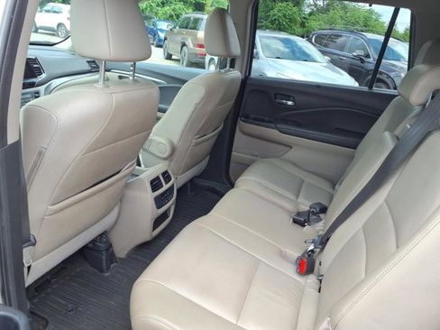 Used 2019 Honda Pilot EX-L image 13
