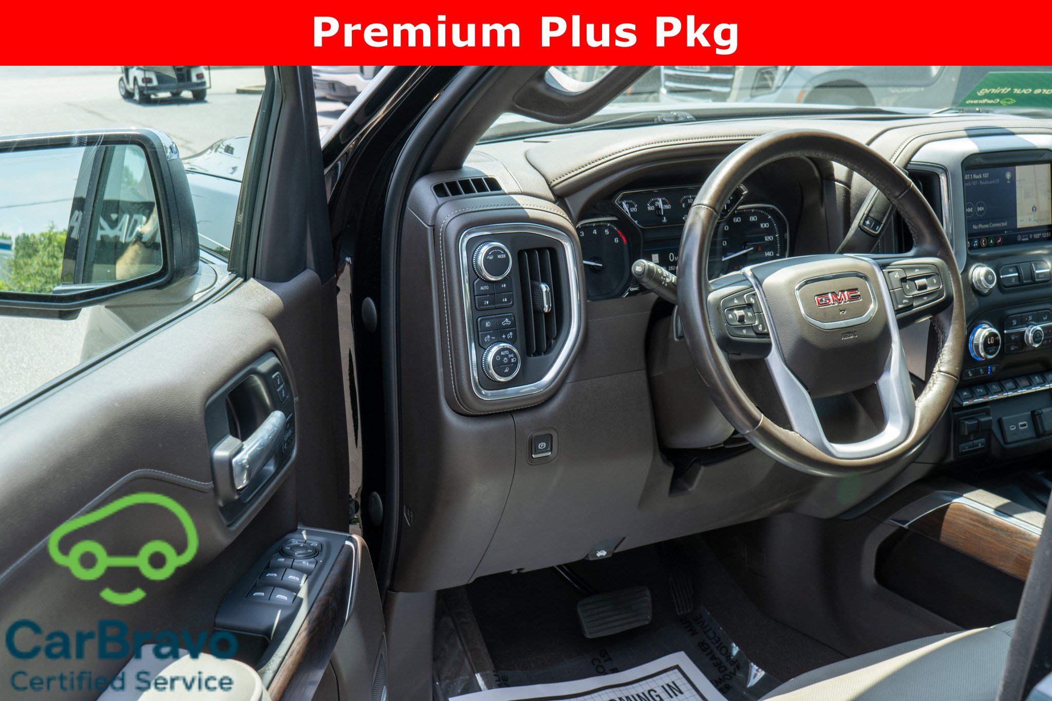 Used 2021 GMC Sierra 1500 SLT w/ SLT Premium Plus Package AWD/4WD image 12