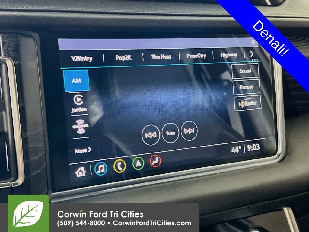 Used 2021 GMC Yukon Denali w/ Denali Premium Package AWD/4WD image 23