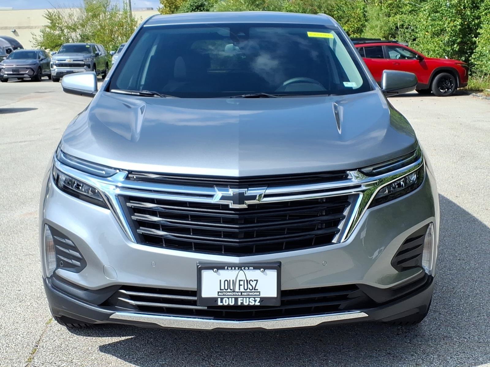 Used 2024 Chevrolet Equinox LT w/ LPO, Floor Liner Package FWD image 33