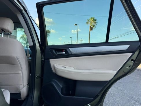 Used 2015 Subaru Outback 2.5i Premium AWD/4WD image 34