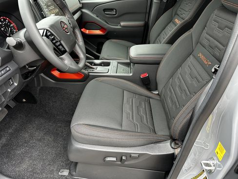 New 2026 Nissan Frontier Pro-X w/ Pro-X Convenience Package image 9