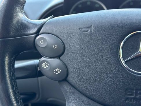 Used 2006 Mercedes-Benz SL 500 image 25