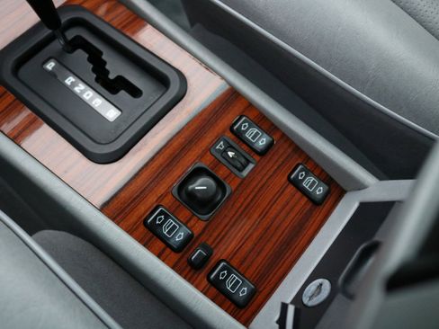 Used 1993 Mercedes-Benz 300 E 2.8 image 30