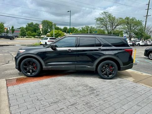 Used 2020 Ford Explorer ST w/ ST Street Pack AWD/4WD image 4
