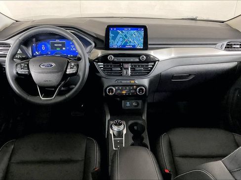 Used 2022 Ford Escape Titanium AWD/4WD image 15