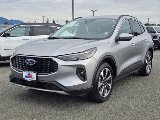 Used 2024 Ford Escape Platinum AWD/4WD image 7