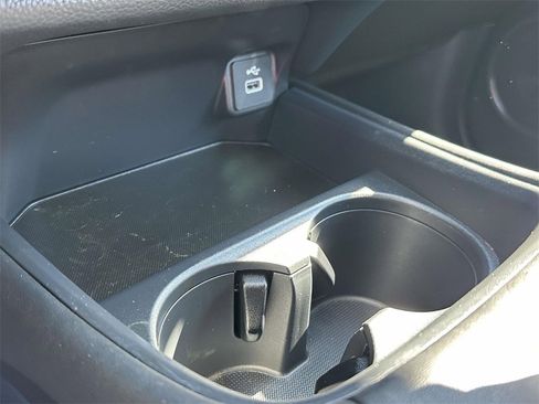 Certified 2023 Honda HR-V LX image 24