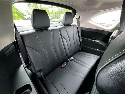 Used 2022 Acura MDX FWD w/ Technology Package image 38