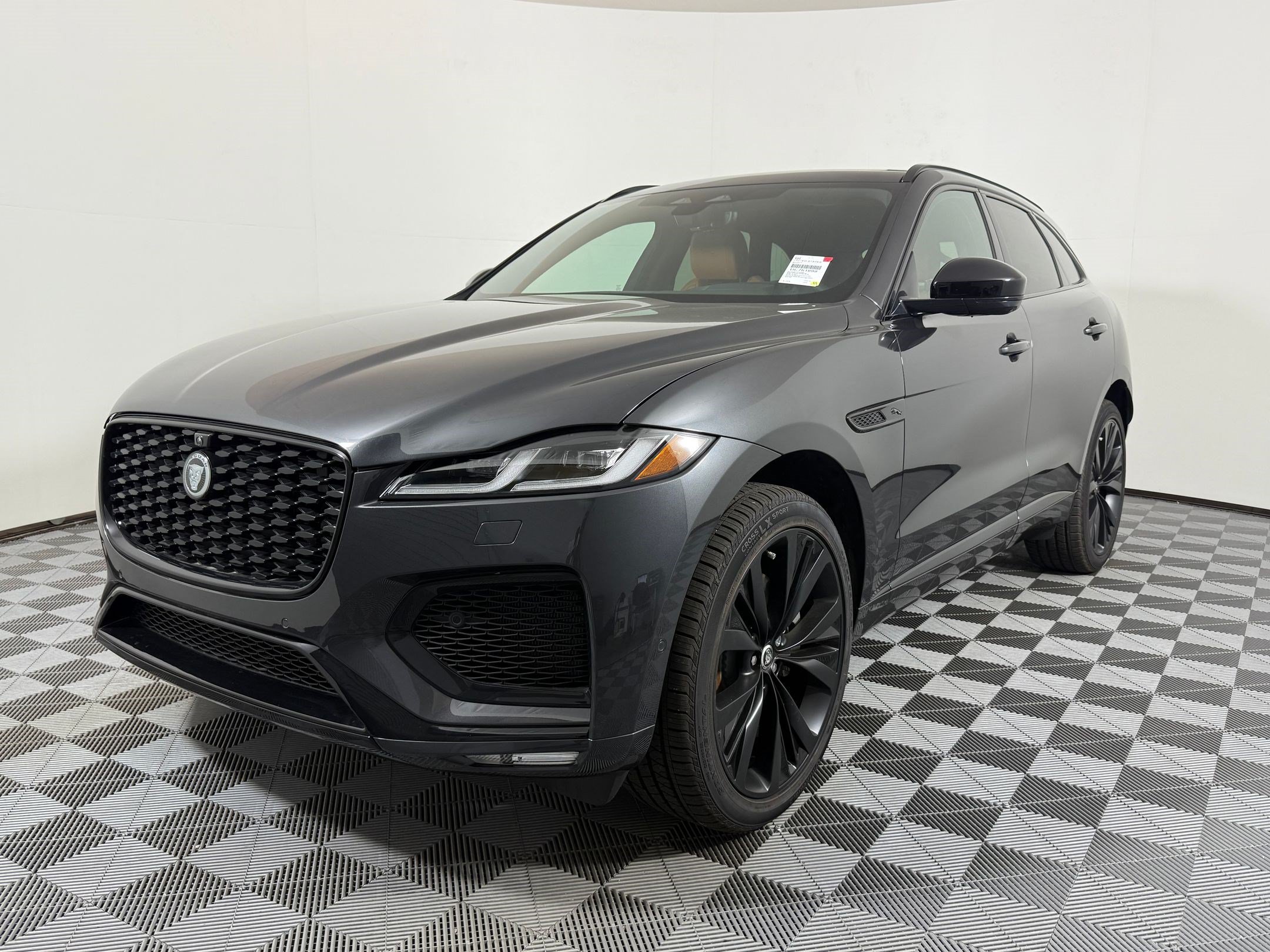 New 2026 Jaguar F-PACE R-Dynamic S AWD/4WD image 1