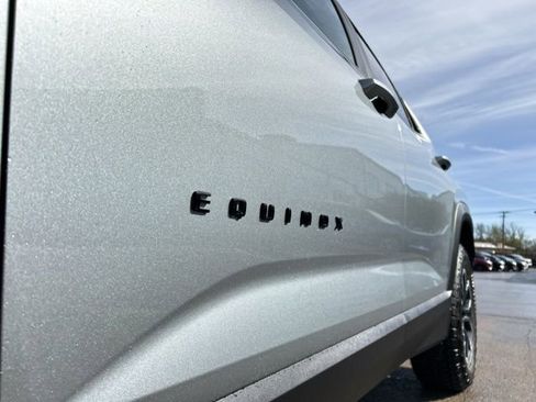 New 2026 Chevrolet Equinox ACTIV w/ Convenience Package III image 16