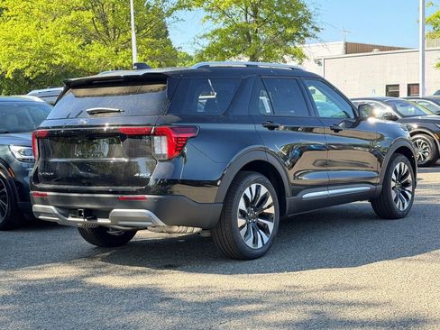 New 2026 Ford Explorer Platinum AWD/4WD image 3