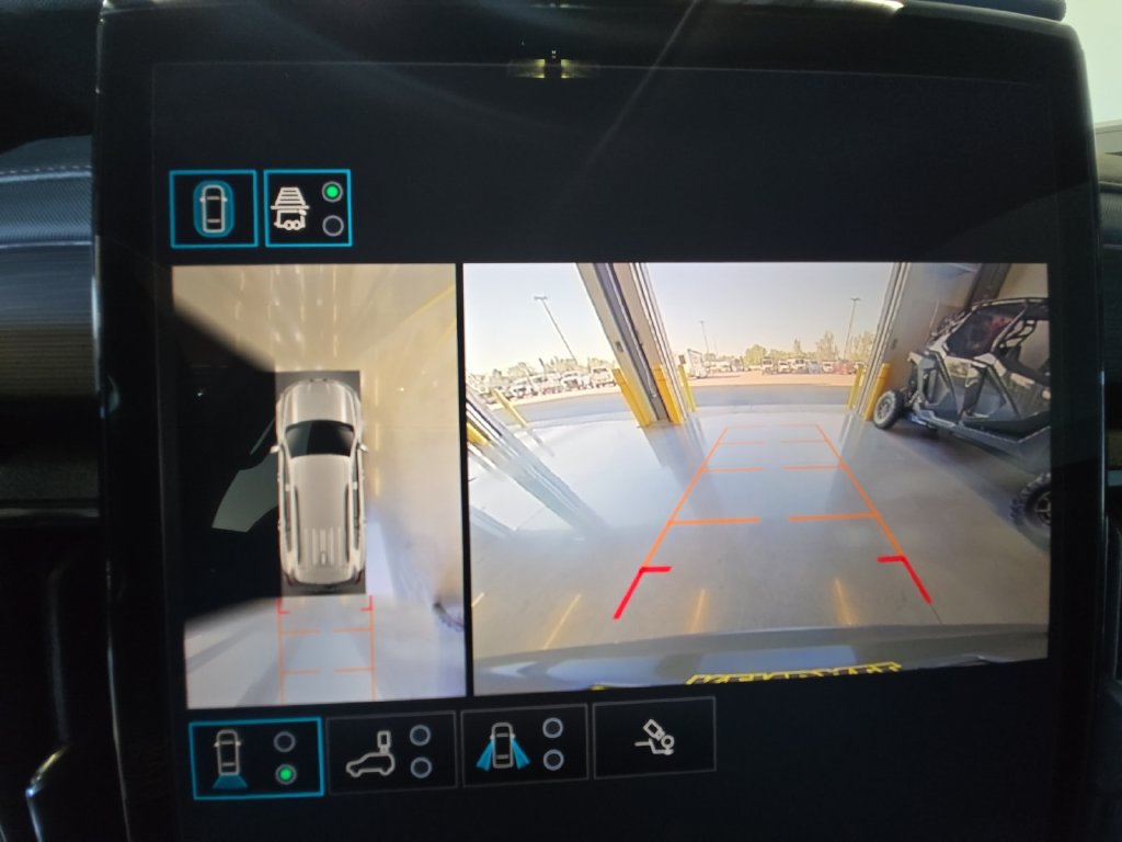 Certified 2024 GMC Acadia AT4 w/ LPO, Floor Liner Package AWD/4WD image 22