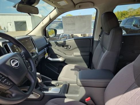 New 2026 Nissan Frontier SV w/ Tow Package image 8