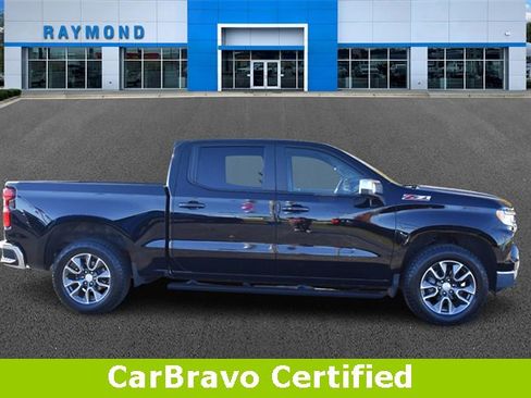 Certified 2023 Chevrolet Silverado 1500 LT w/ Z71 Off-Road Package image 2