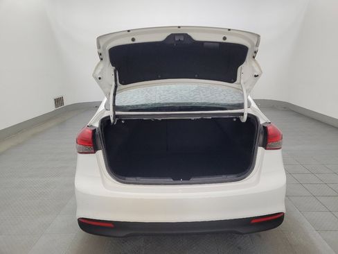 Used 2017 Kia Forte LX w/ LX Popular Package image 29