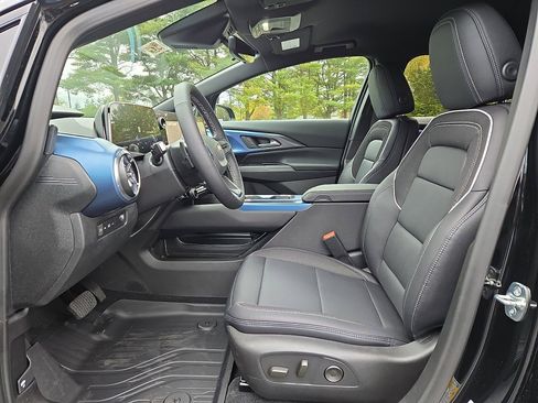 New 2026 Chevrolet Equinox EV LT w/ Convenience Package II image 14